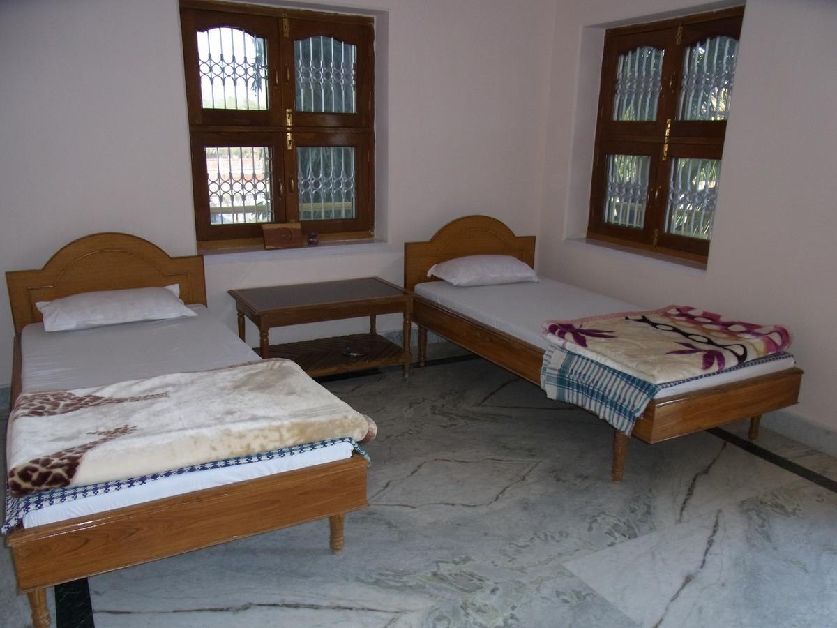 Momotaro House Ξενοδοχείο Bodh Gaya Εξωτερικό φωτογραφία