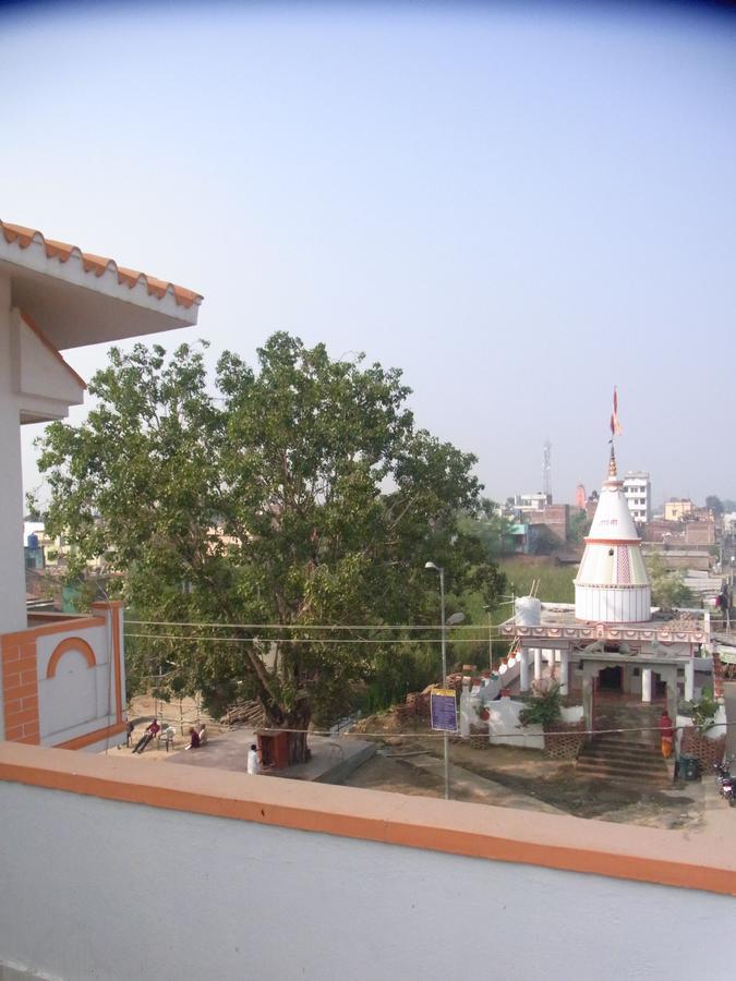 Momotaro House Ξενοδοχείο Bodh Gaya Εξωτερικό φωτογραφία