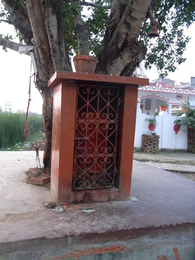 Momotaro House Ξενοδοχείο Bodh Gaya Εξωτερικό φωτογραφία